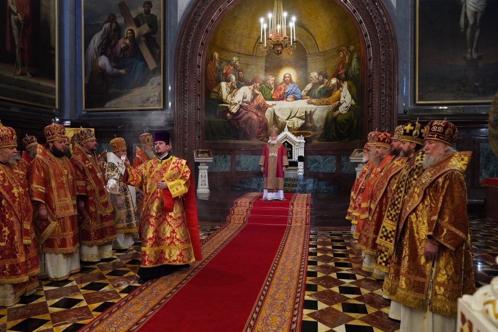 Епископ Гурий сослужил Святейшему Патриарху в Храме Христа Спасителя