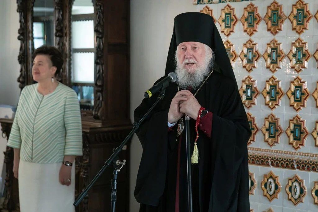 Епископ Гурий посетил открытие выставки «Коломенское. Шедевры коллекции»