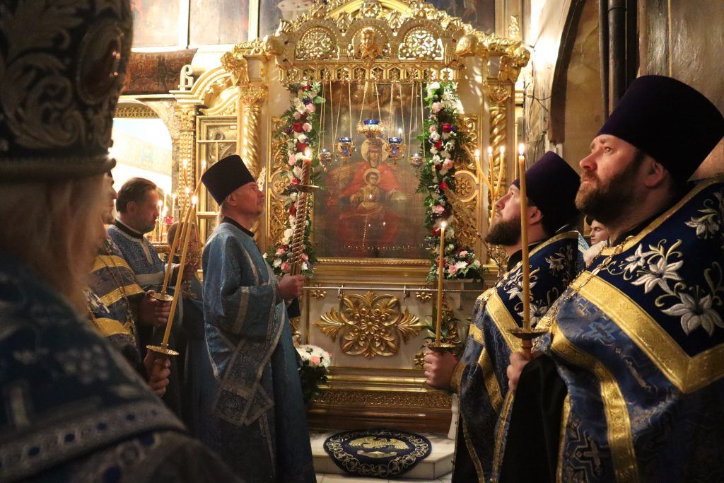 Торжества в честь обретения Державной иконы Божией Матери прошли в Коломенском