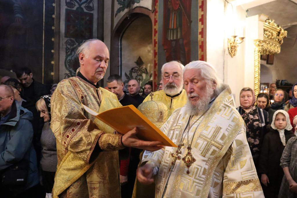 В Неделю Торжества Православия владыка Гурий совершил Божественную литургию